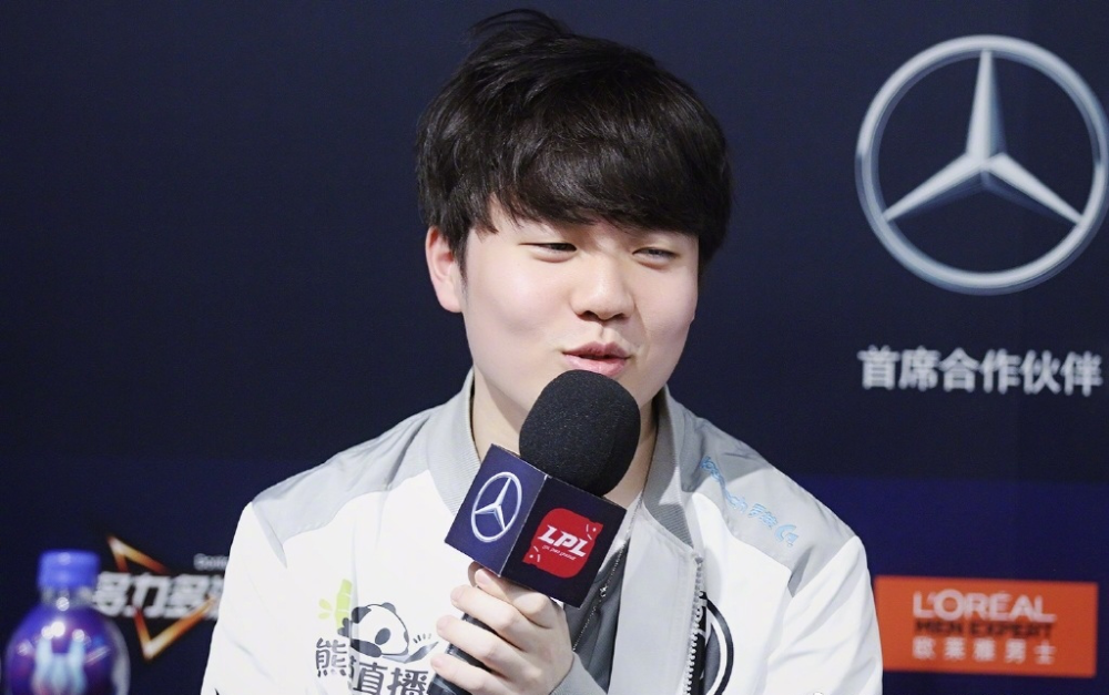 爱游戏登陆入口Rookie在日本队比赛中连败，高光表现引发热议！的简单介绍