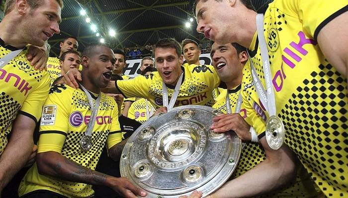 爱游戏登陆入口包含冲刺阶段塞维利亚调整名单以备德国杯，队长鼓劲环节打磨，赛场秩序良好，赛程密集仍需轮换的词条